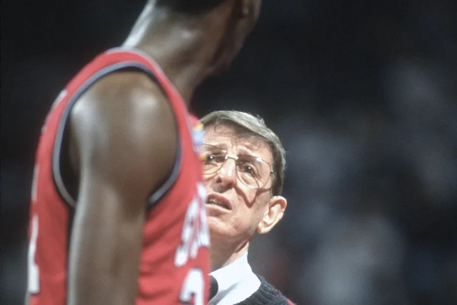 lou carnesecca